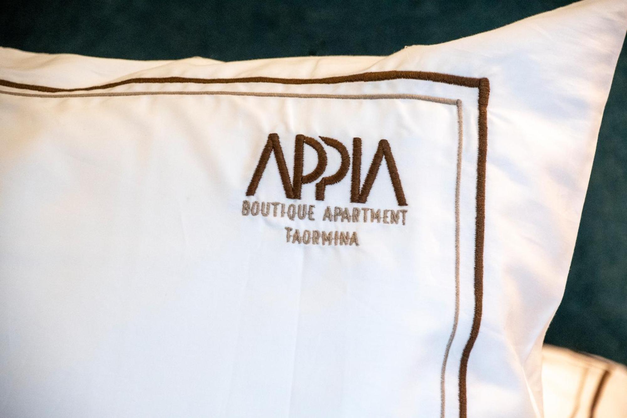 Appia Boutique Apartment Taormina Esterno foto